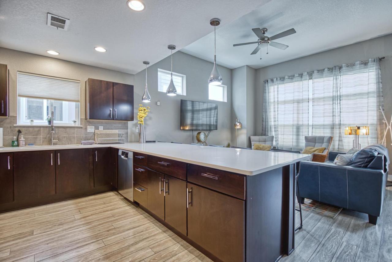 Modern Townhome Near Old Town, Breweries, & River! Fort Collins Exterior photo