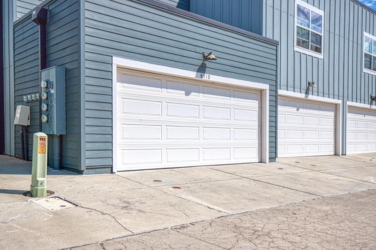 Modern Townhome Near Old Town, Breweries, & River! Fort Collins Exterior photo