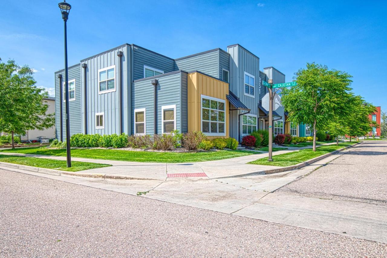 Modern Townhome Near Old Town, Breweries, & River! Fort Collins Exterior photo